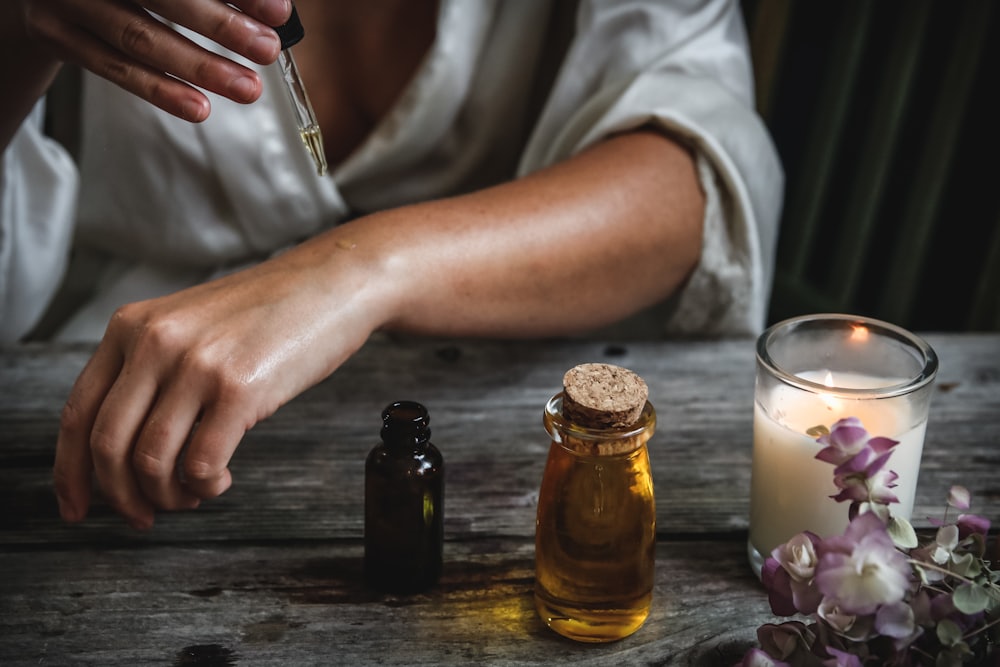 Aromatherapy oils and candlelight at FingersTouch