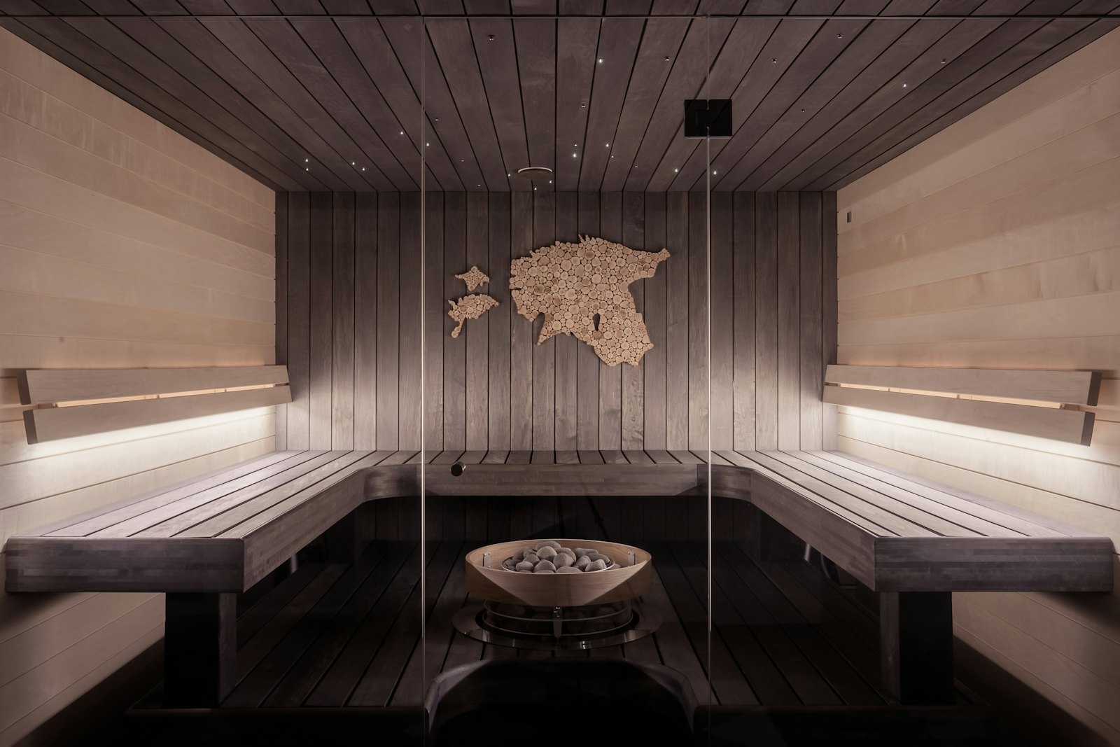 The calm, candlelit interior of FingersTouch Spa